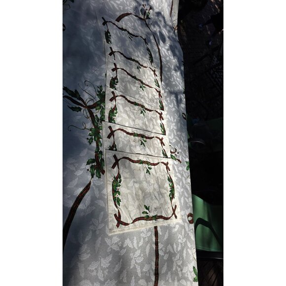 Lenox Holiday Nouveau 60 X 139" Large Tablecloth w/ 6 Napkins Christmas Holly Ri - Picture 2 of 8